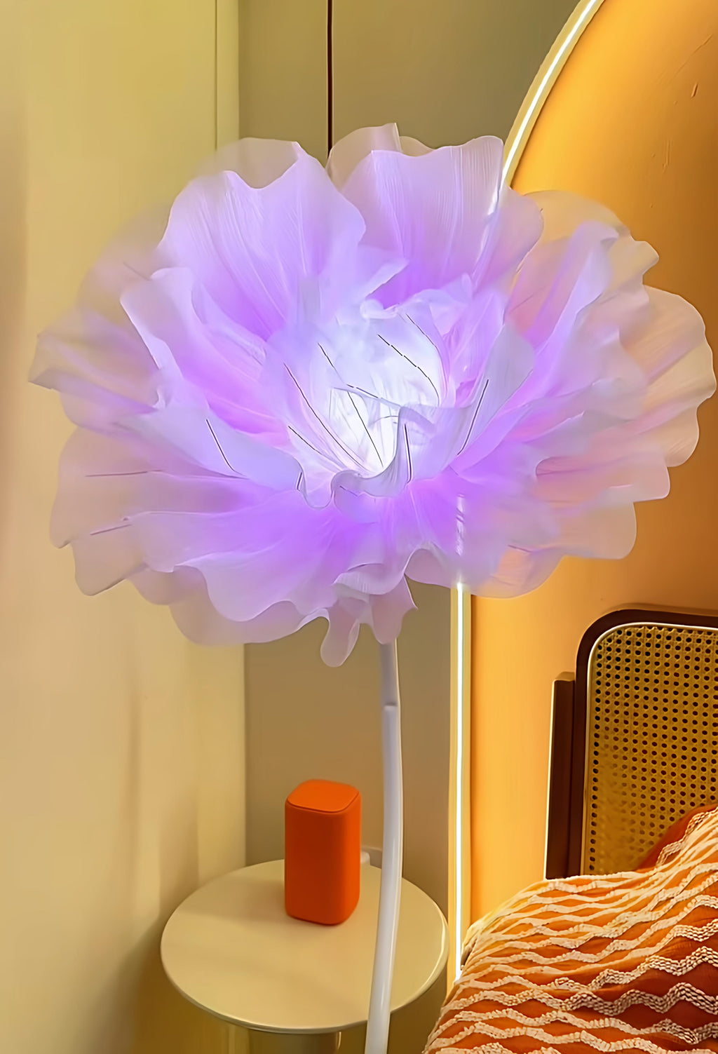 PeonyGlow™ Floral LED Floor Lamp